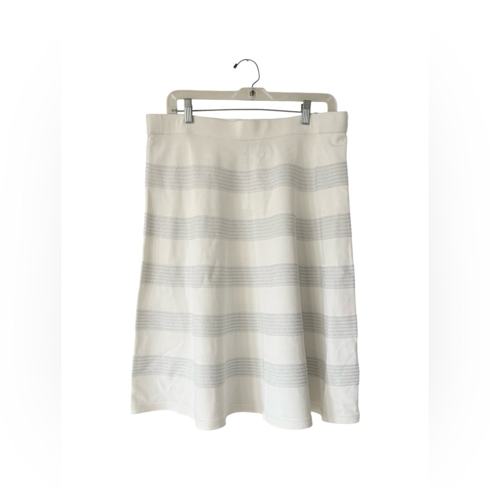 Calvin Klein White Silver Metallic Stripe Knit A-Line Skirt Knee Length Large